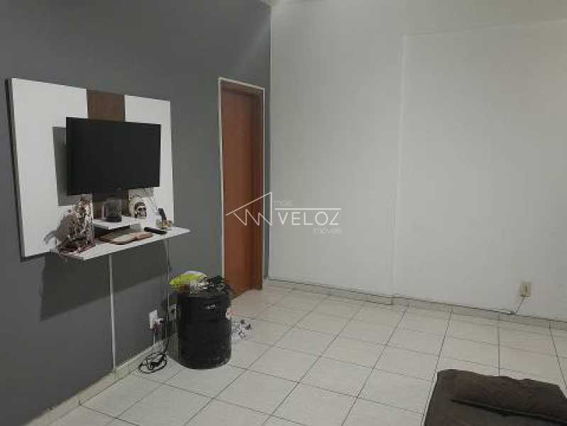 Apartamento à venda com 1 quarto, 46m² - Foto 11