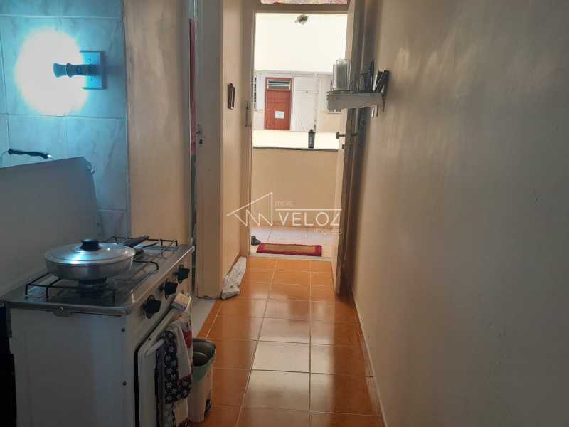 Apartamento à venda com 1 quarto, 33m² - Foto 15