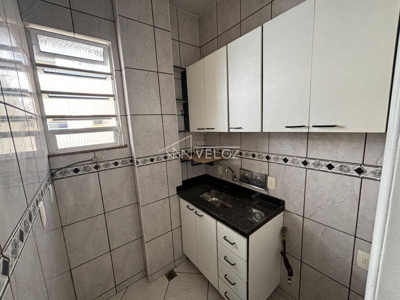 Apartamento à venda com 1 quarto, 47m² - Foto 11