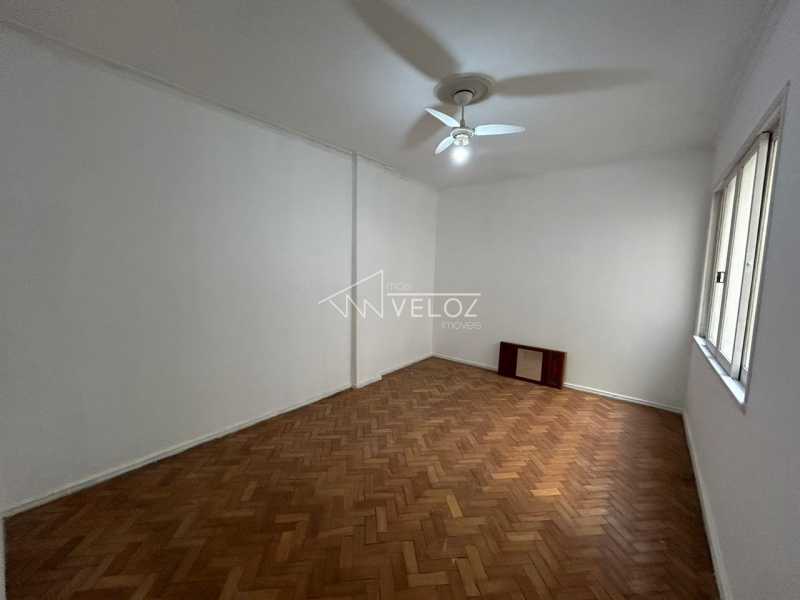 Apartamento à venda com 3 quartos, 95m² - Foto 11