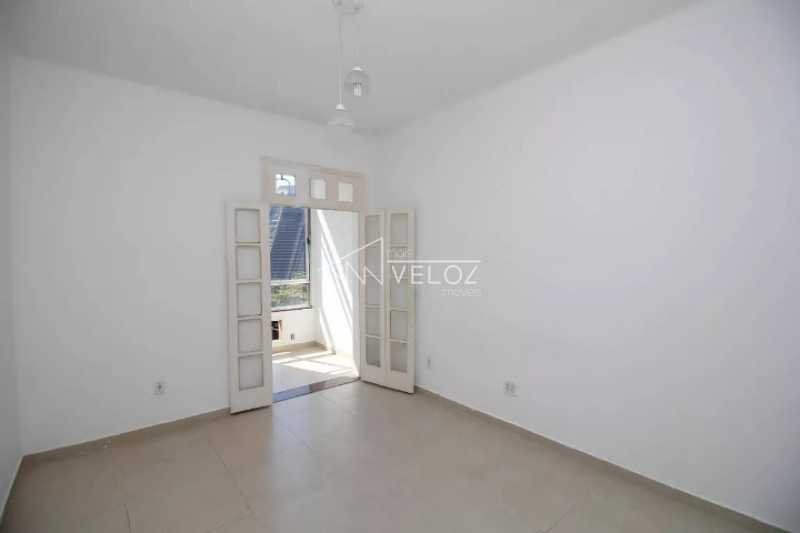 Apartamento à venda com 2 quartos, 63m² - Foto 13