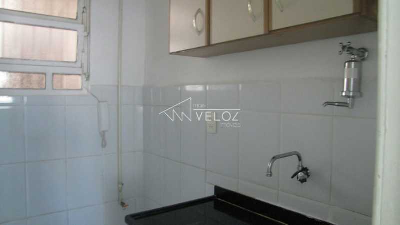 Apartamento à venda com 1 quarto, 33m² - Foto 9