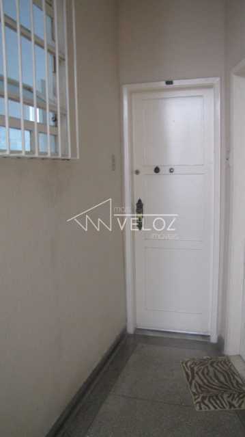 Apartamento à venda com 1 quarto, 33m² - Foto 18