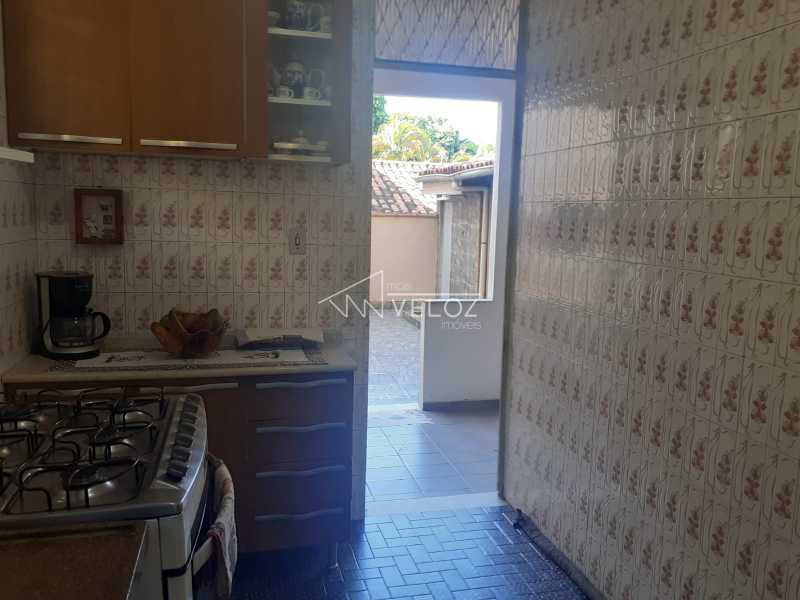 Casa à venda com 3 quartos, 80m² - Foto 27