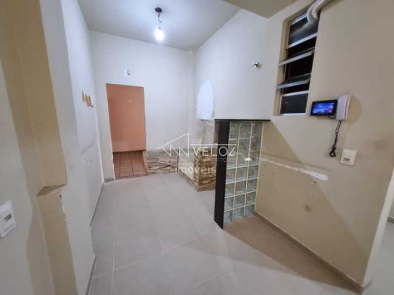 Apartamento à venda com 2 quartos, 65m² - Foto 3