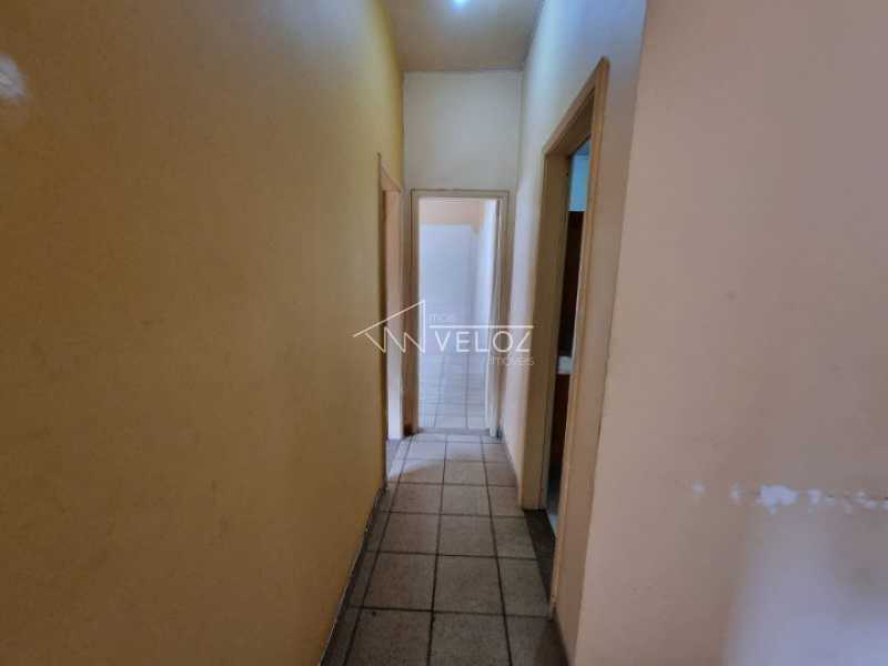 Apartamento à venda com 2 quartos, 65m² - Foto 8