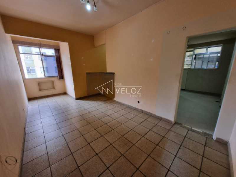 Apartamento à venda com 2 quartos, 65m² - Foto 20