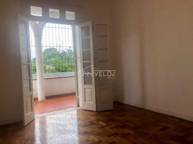 Apartamento à venda com 4 quartos, 123m² - Foto 5