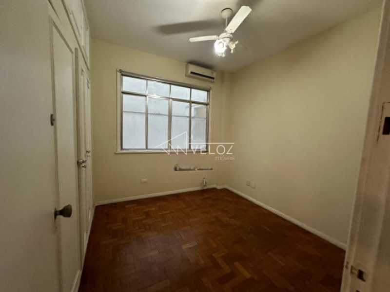 Apartamento à venda com 3 quartos, 130m² - Foto 6