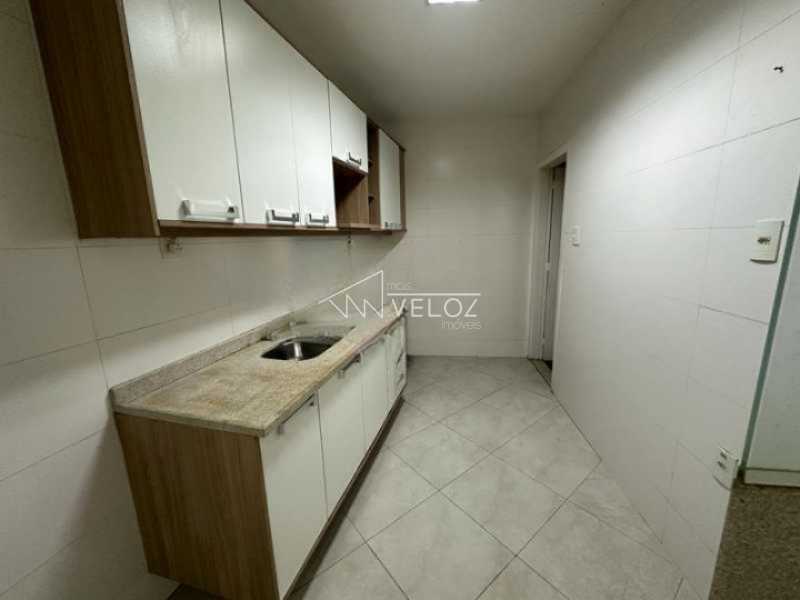 Apartamento à venda com 3 quartos, 130m² - Foto 10