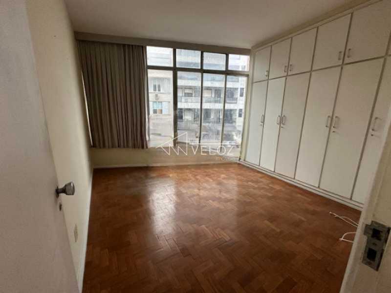 Apartamento à venda com 3 quartos, 130m² - Foto 15