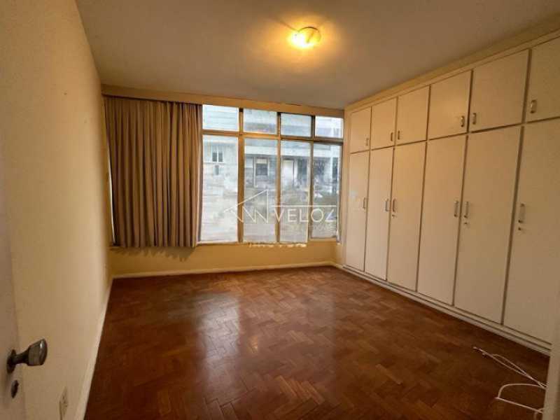 Apartamento à venda com 3 quartos, 130m² - Foto 22