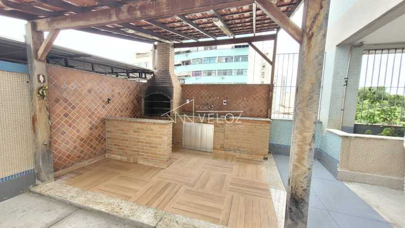 Apartamento à venda com 2 quartos, 75m² - Foto 26