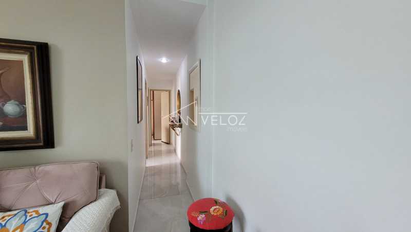 Apartamento à venda com 2 quartos, 75m² - Foto 11