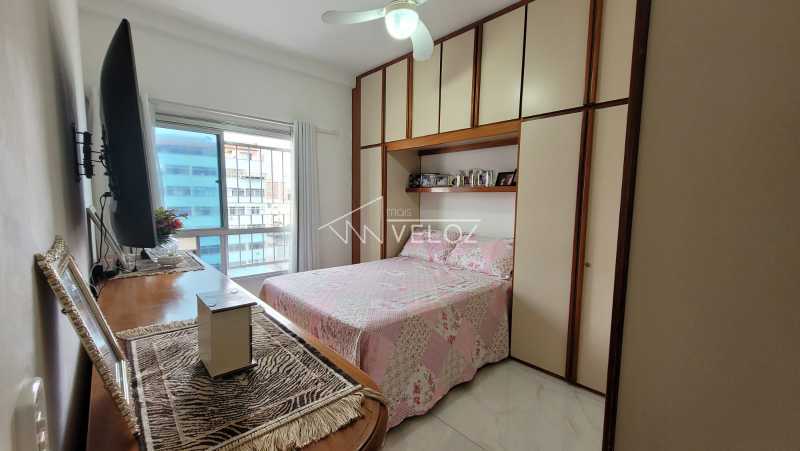 Apartamento à venda com 2 quartos, 75m² - Foto 17