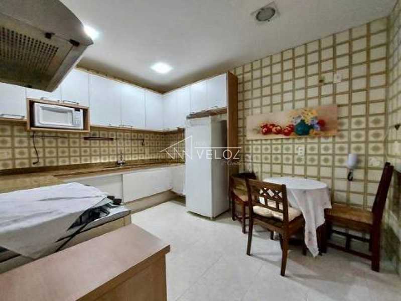 Apartamento à venda com 3 quartos, 140m² - Foto 17