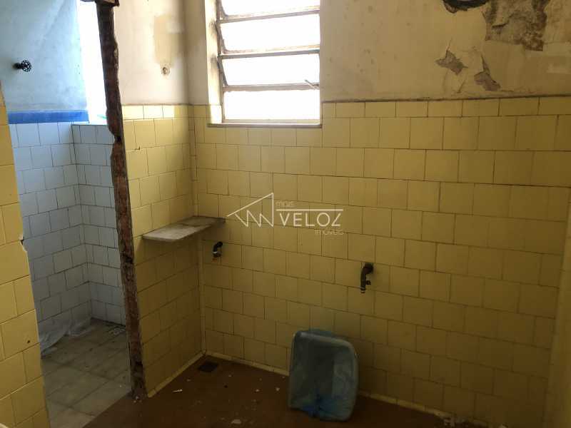 Apartamento à venda com 2 quartos, 82m² - Foto 3