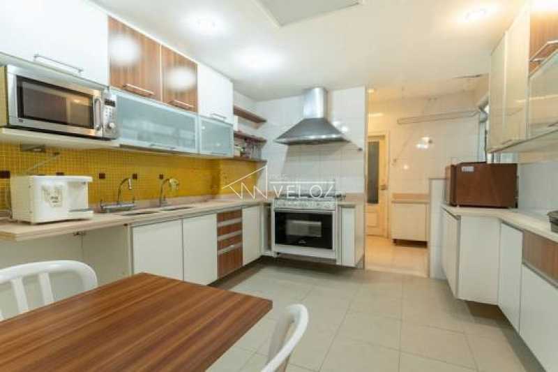 Apartamento à venda com 3 quartos, 150m² - Foto 16