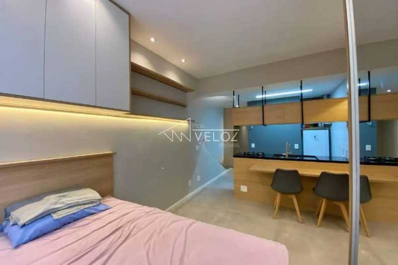 Apartamento à venda com 1 quarto, 28m² - Foto 11