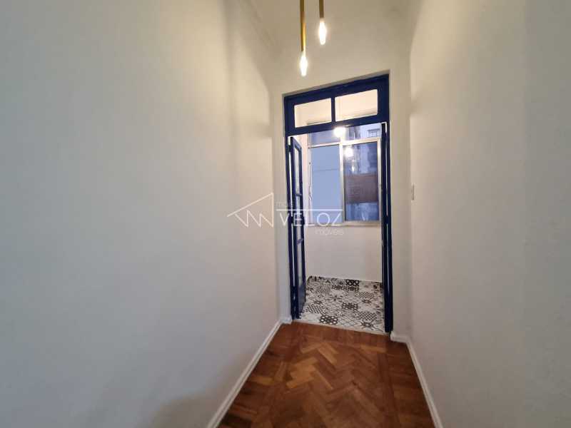 Apartamento à venda com 1 quarto, 31m² - Foto 5