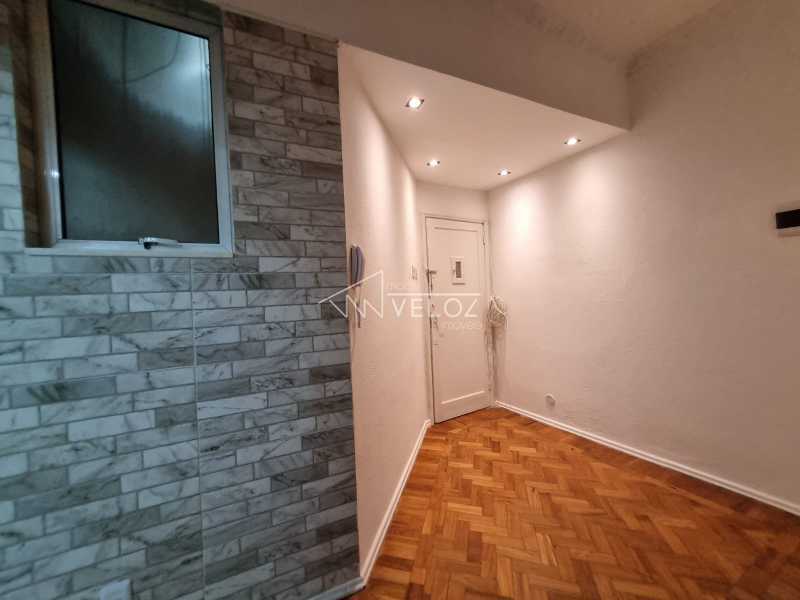 Apartamento à venda com 1 quarto, 31m² - Foto 23