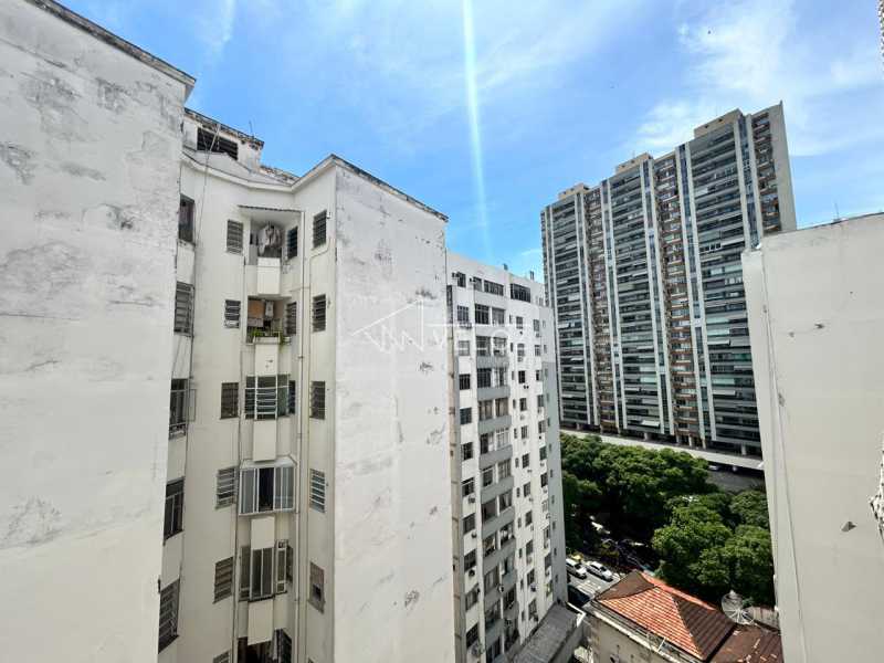 Apartamento à venda com 3 quartos, 109m² - Foto 7