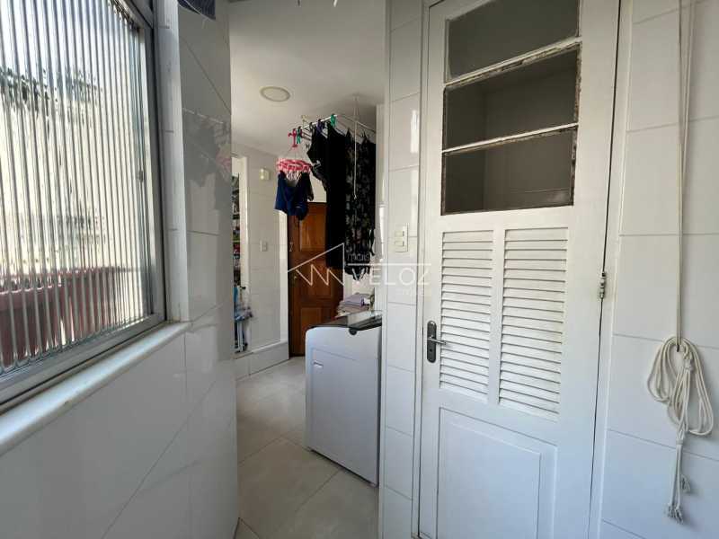 Apartamento à venda com 3 quartos, 109m² - Foto 25