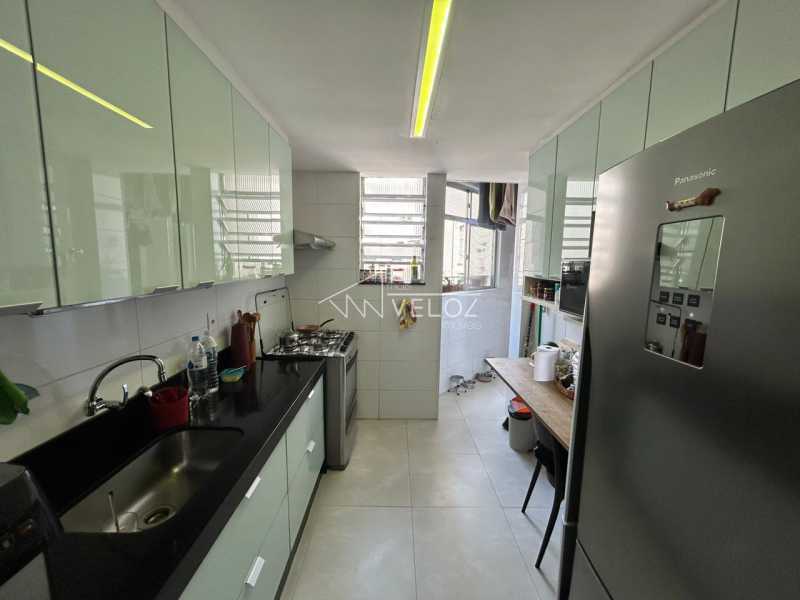 Apartamento à venda com 3 quartos, 109m² - Foto 24