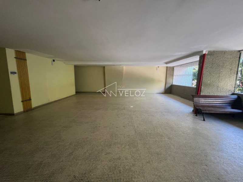 Apartamento à venda com 1 quarto, 60m² - Foto 25