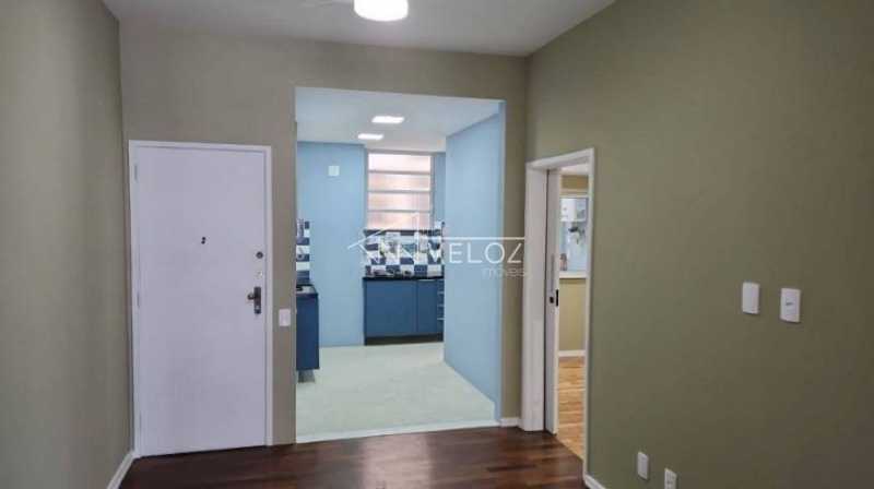 Apartamento à venda com 1 quarto, 60m² - Foto 6