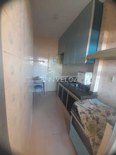 Apartamento à venda com 2 quartos, 80m² - Foto 7