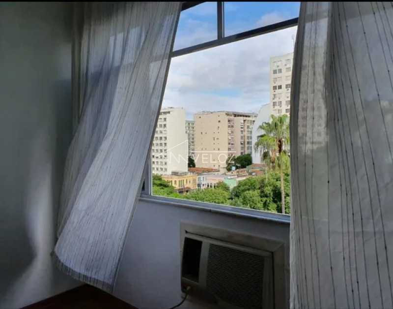 Apartamento à venda com 1 quarto, 42m² - Foto 2