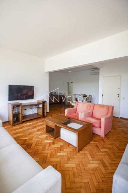 Apartamento à venda com 3 quartos, 318m² - Foto 1