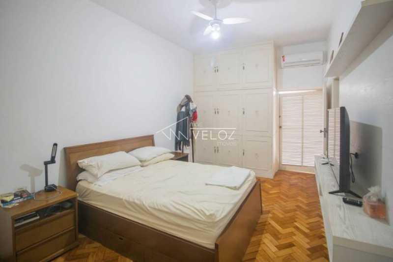 Apartamento à venda com 3 quartos, 318m² - Foto 14