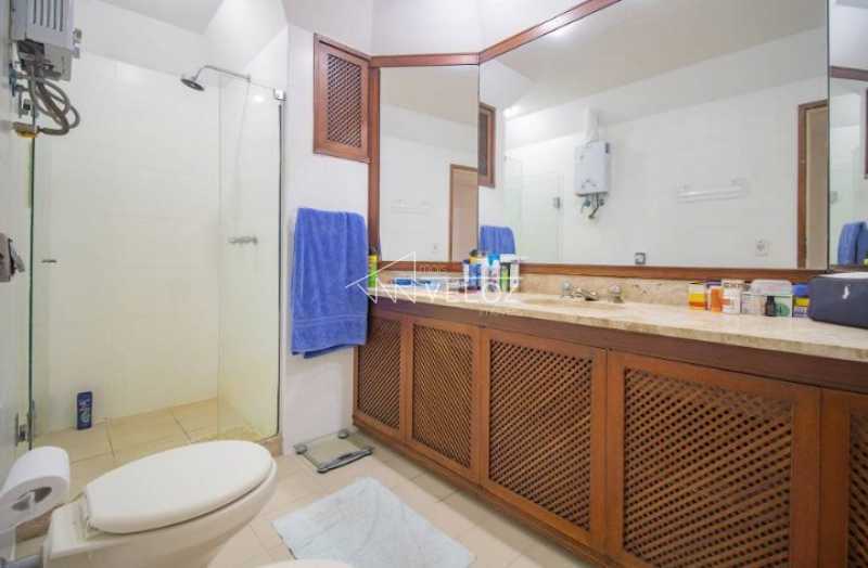 Apartamento à venda com 3 quartos, 318m² - Foto 21