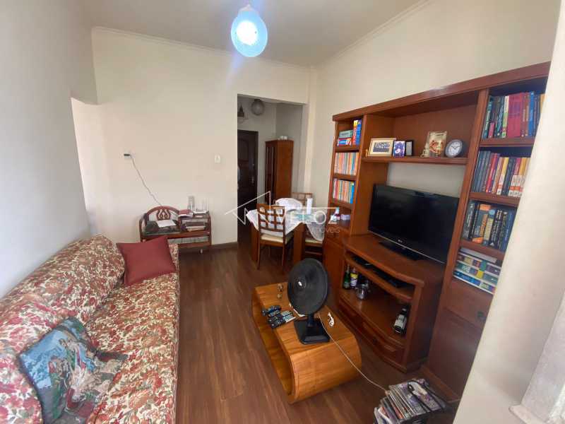 Apartamento à venda com 1 quarto, 32m² - Foto 7