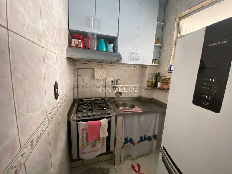 Apartamento à venda com 1 quarto, 32m² - Foto 14