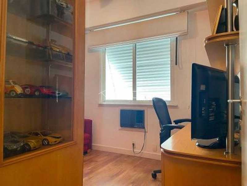 Apartamento à venda com 3 quartos, 132m² - Foto 11