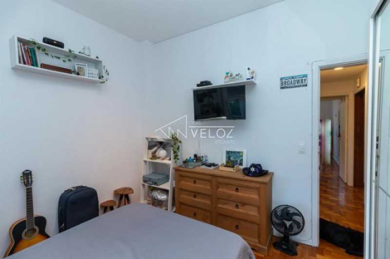 Apartamento à venda com 3 quartos, 132m² - Foto 19