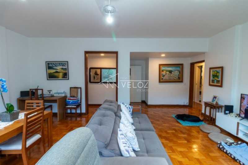 Apartamento à venda com 3 quartos, 132m² - Foto 9