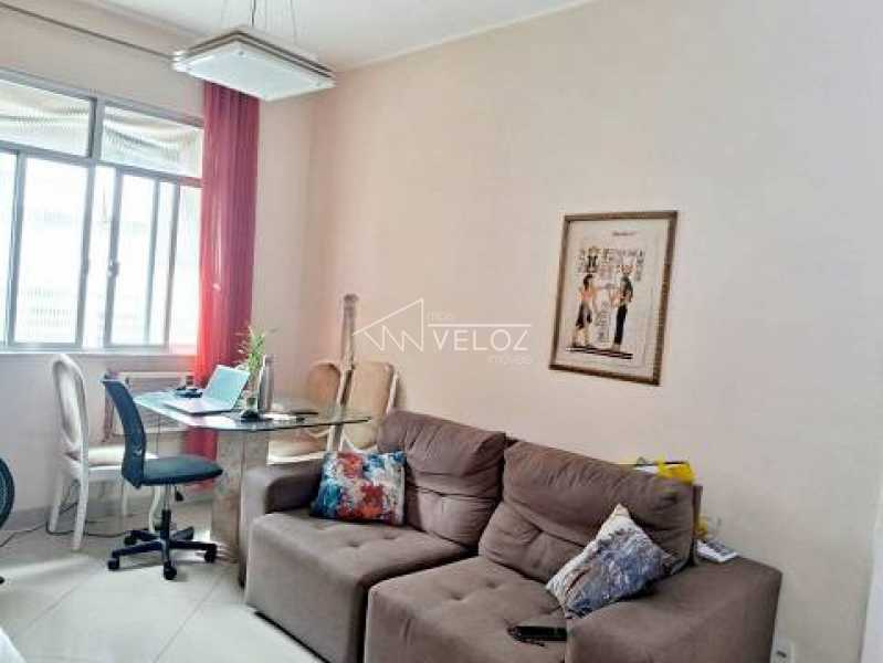 Apartamento à venda com 1 quarto, 37m² - Foto 2