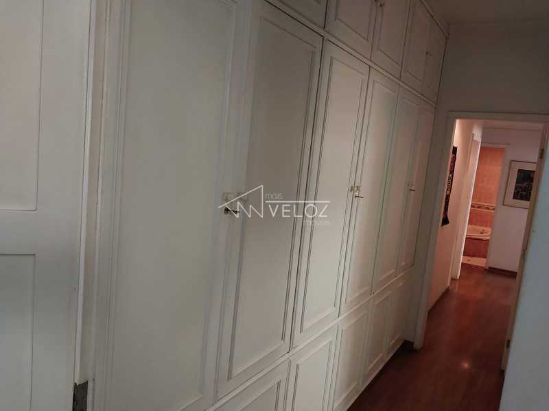 Apartamento à venda com 4 quartos, 206m² - Foto 24