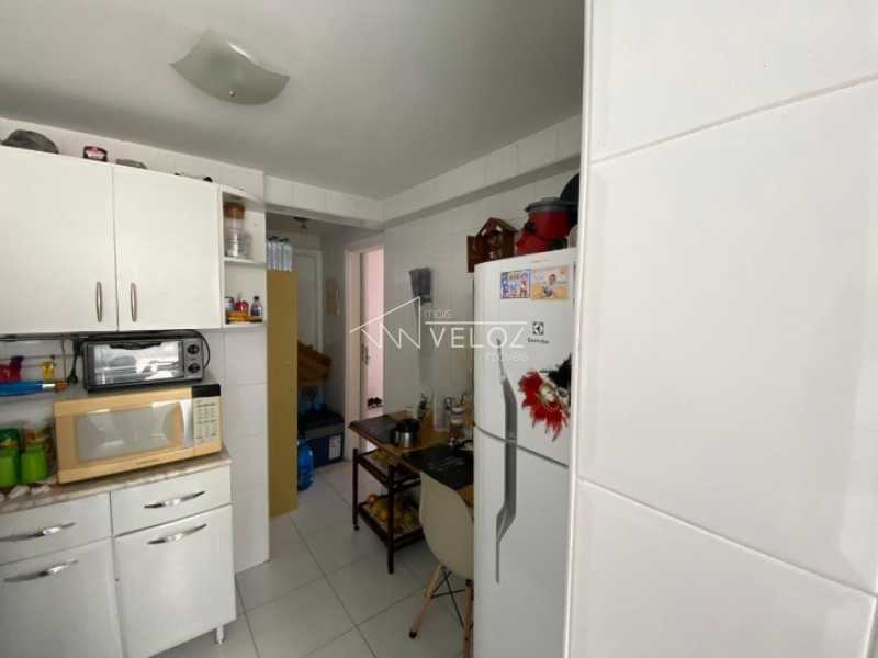 Apartamento à venda com 2 quartos, 70m² - Foto 6