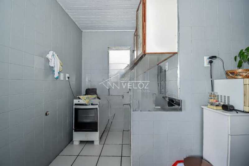 Cobertura à venda com 2 quartos, 89m² - Foto 8