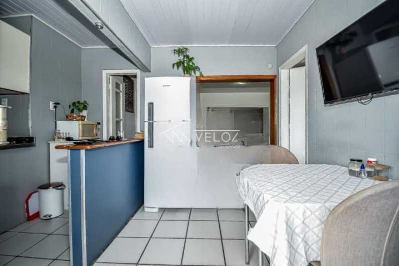 Cobertura à venda com 2 quartos, 89m² - Foto 11