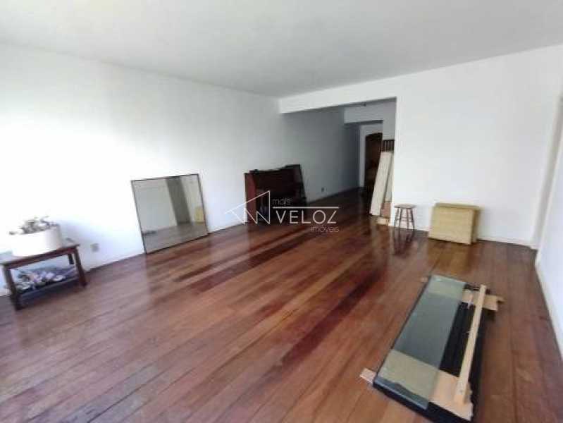 Apartamento à venda com 3 quartos, 159m² - Foto 8