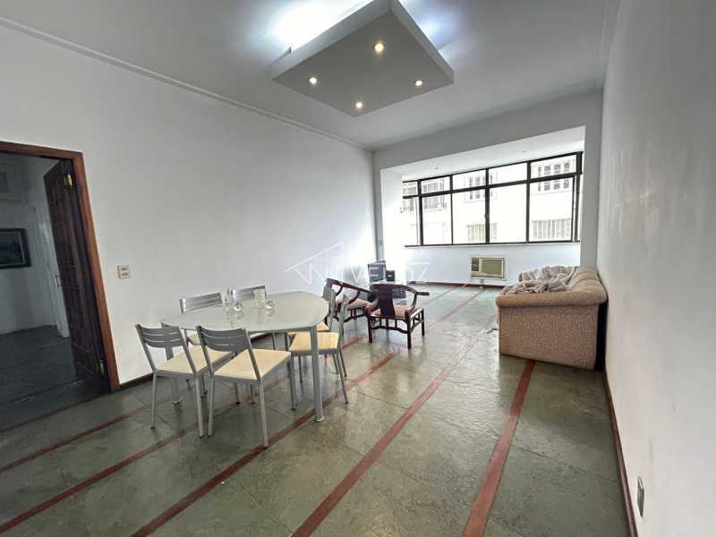 Apartamento à venda com 3 quartos, 123m² - Foto 2