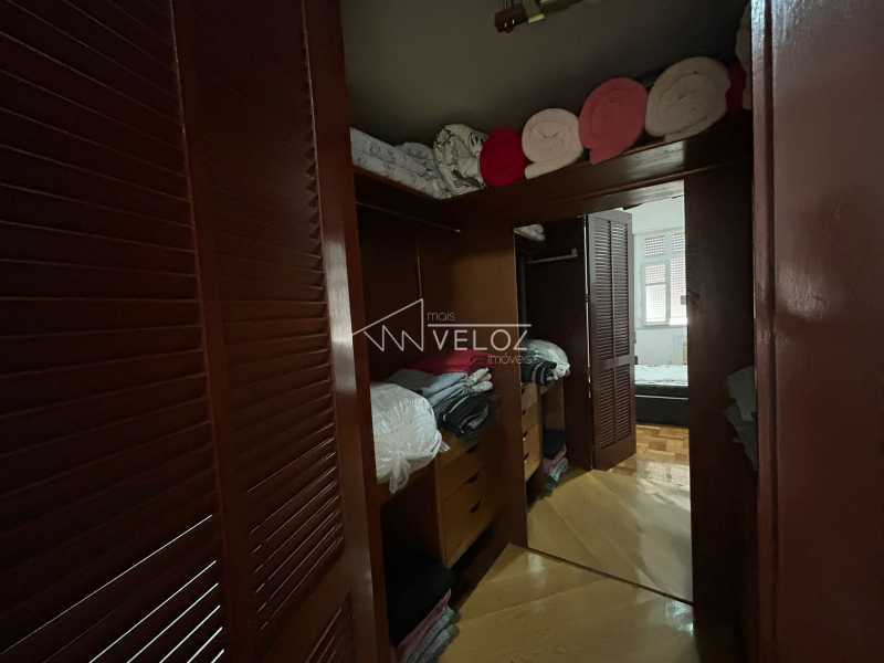 Apartamento à venda com 3 quartos, 123m² - Foto 9