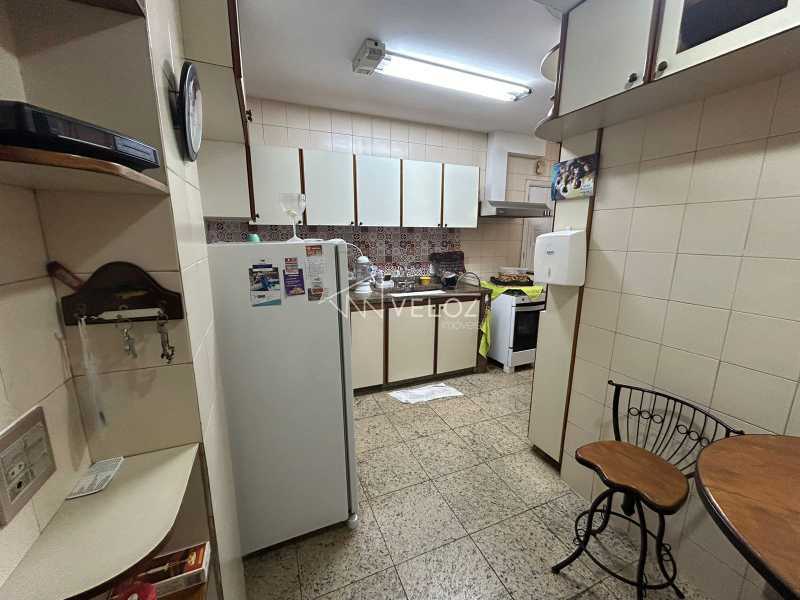 Apartamento à venda com 3 quartos, 123m² - Foto 22