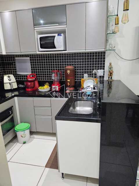 Apartamento à venda com 1 quarto, 43m² - Foto 13